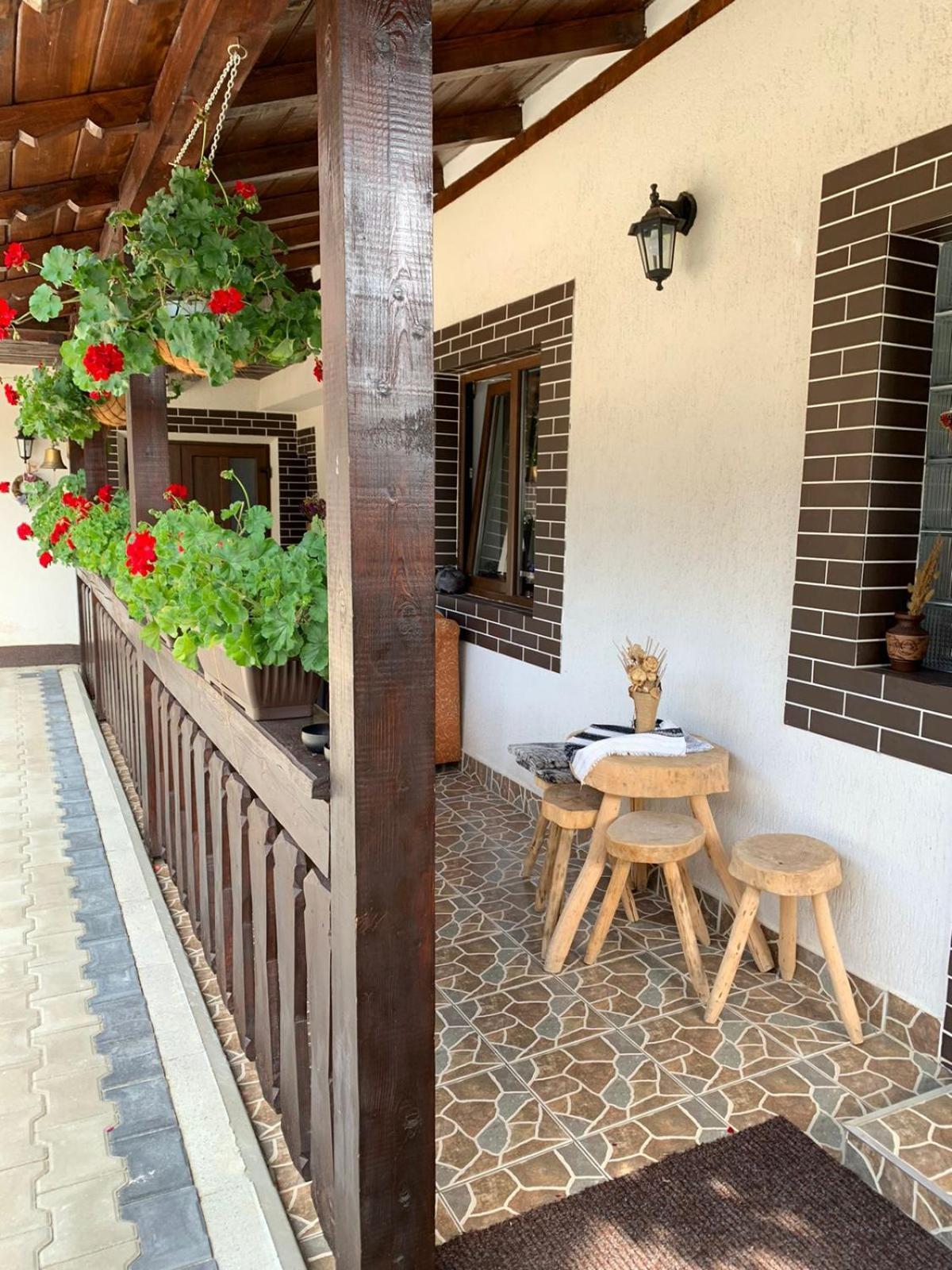 Casa De Pe *