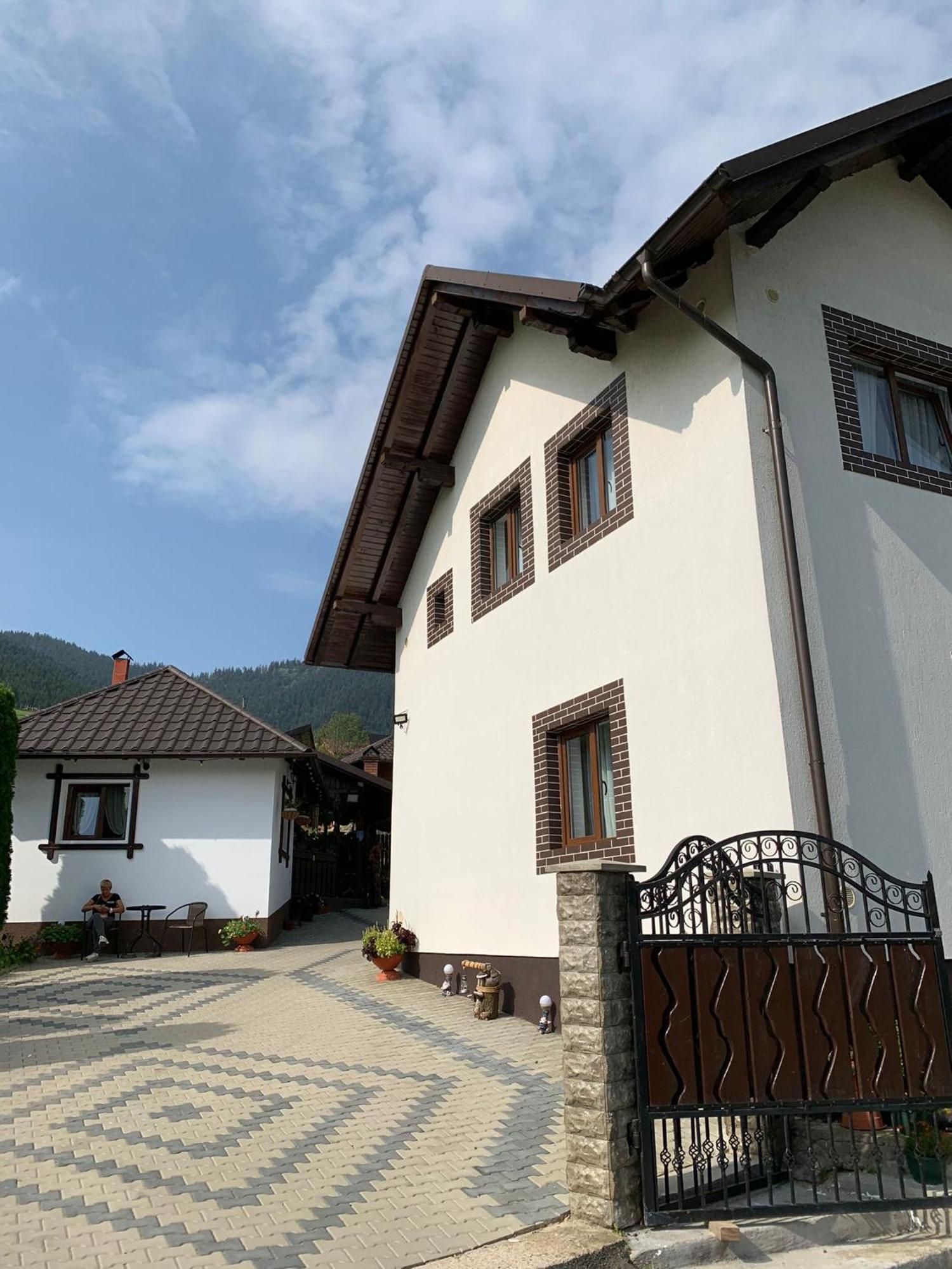 Privatunterkunft Casa De Pe *