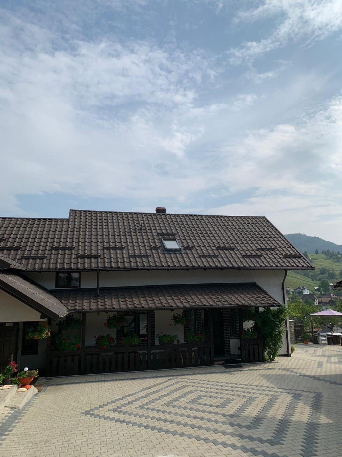 Casa De Pe Sadová