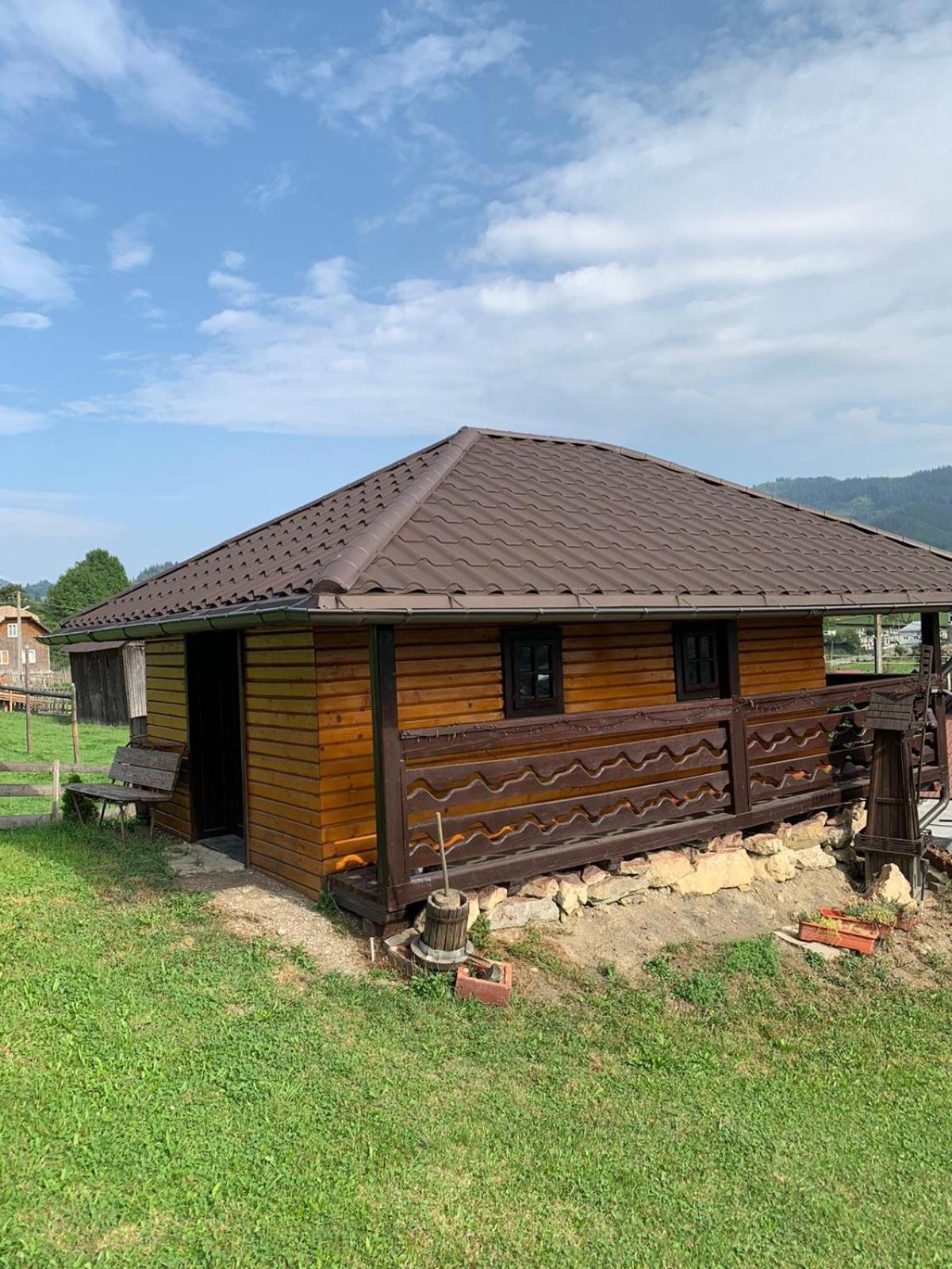 Casa De Pe * Sadová